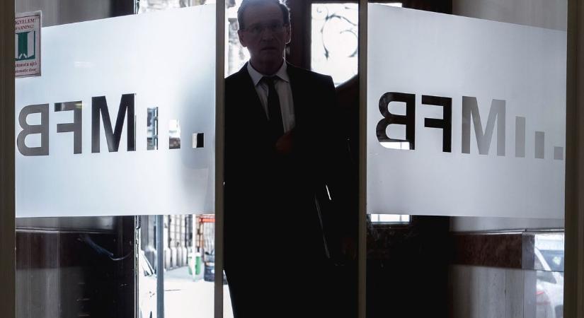 A nemzetközi piacról vont be egymilliárd eurót az MFB
