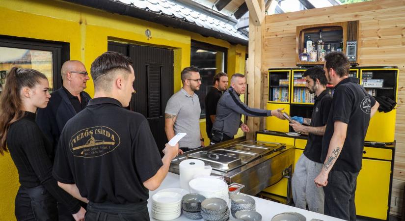 Hihetetlen módon kelt életre az Evezős Csárda, erre egész Szolnok felkapta a fejét – galériával