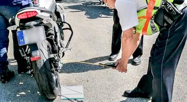 Roadpol: hangos kipufogó és rendszám miatt jelentették fel a motorosokat
