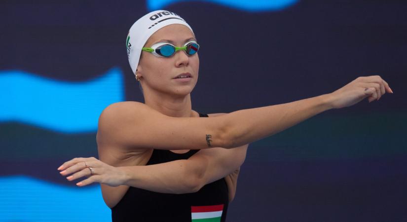 Olyan csók csattant az uszodában Kapás Boglárka és férje között, hogy belepirulsz  fotók