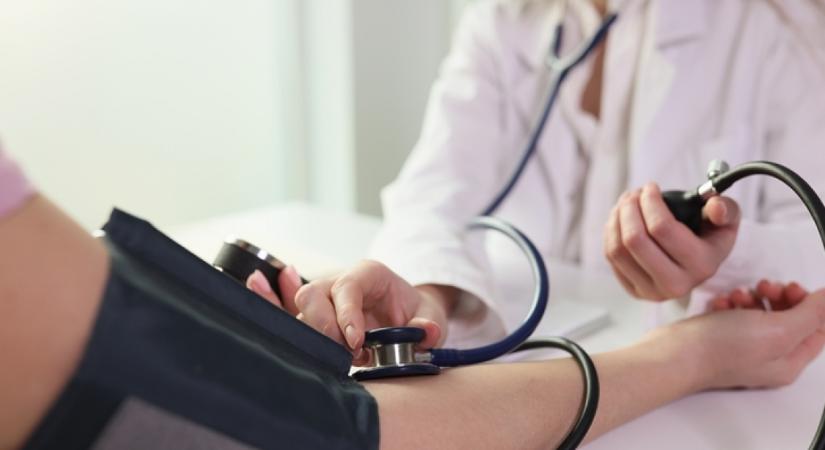 Nem a fekete az: ez a tea már 20 perc alatt iszonyúan megemeli a vérnyomást
