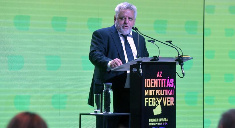 Lánczi András szerint Magyar Péter egy „politikai celeb”, és „nem jelenik meg benne az emberi vonás”