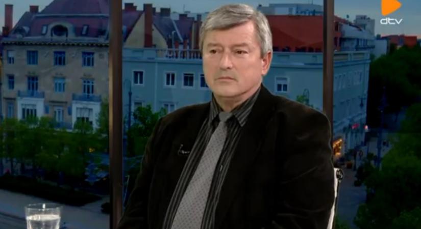 Pósán szerint sok debreceni egyenesen a Fidesz-irodába viszi be a konzultációs ívet, nehogy elkallódjon