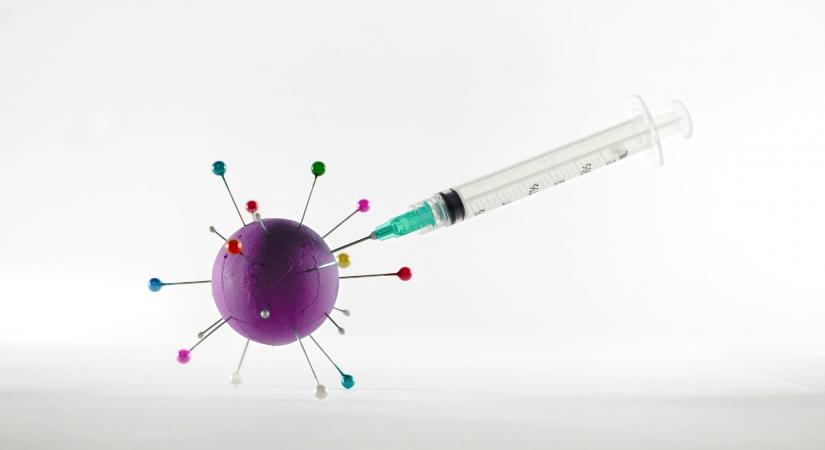 A JN.1 variáns újabb törzseit célozzák az idei Covid-vakcinák
