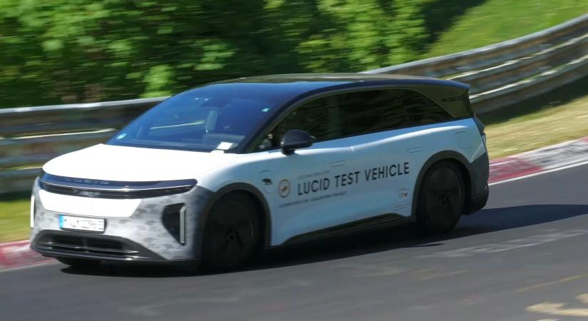 A Lucid és a Tesla is a Nürburgringen teszteli következő autóit