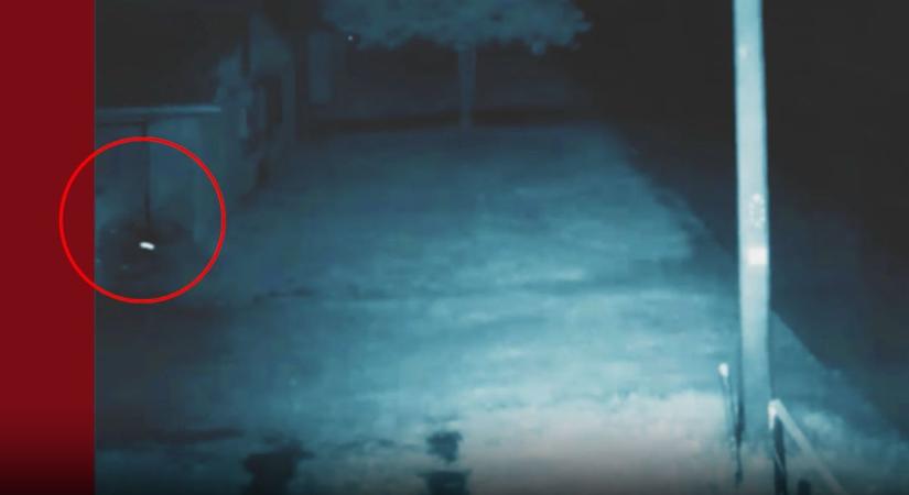 Egy száll cigi miatt verekedtek össze - videón a brutális bántalmazás