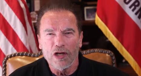 Arnold Schwarzenegger: Trump bukott vezető, hamarosan olyan lényegtelen lesz, mint egy régi Twitter-bejegyzés