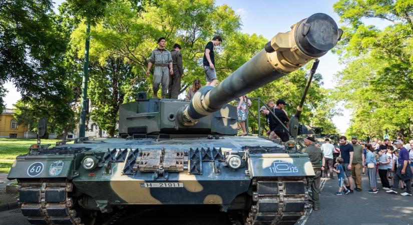 Programajánló a hétvégére: eszközarzenál és látványos katonai bemutatók a Városligetben