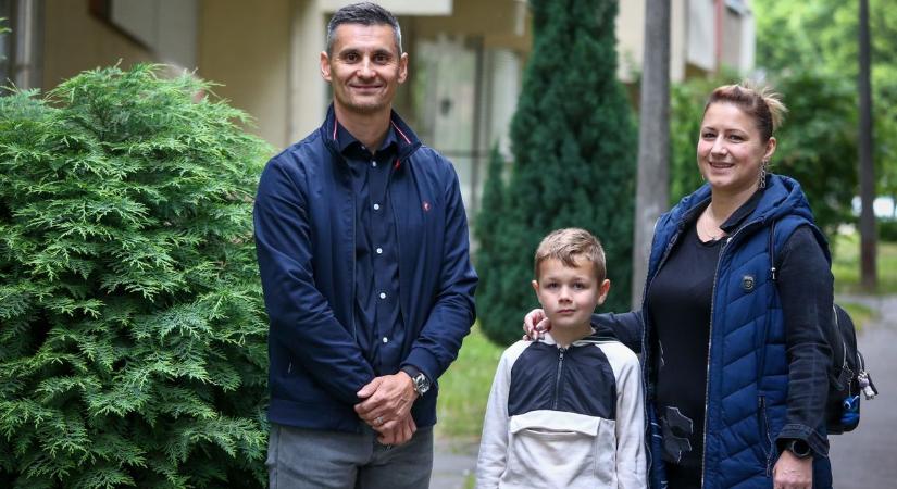 Életmentő civilek: járdára zuhant a férfi, két járókelő rohant a segítségére Zalában (videó)
