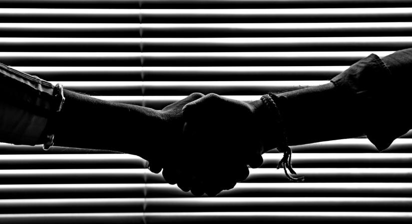 3 milliárd forintnyi áfát csalt el egy bűnbanda