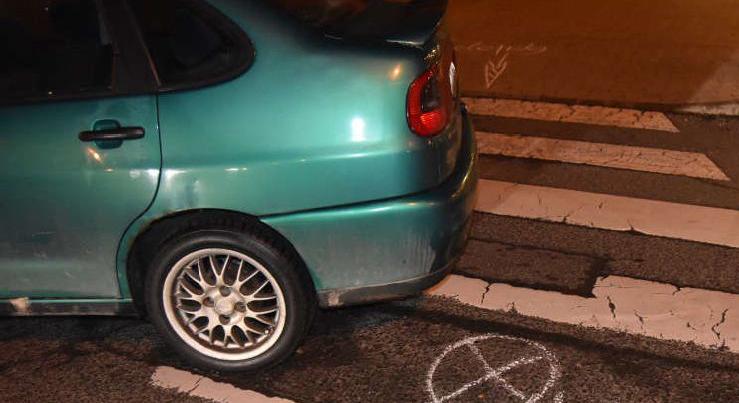 Párás volt a szélvédő, zebrán gázolt gyalogost