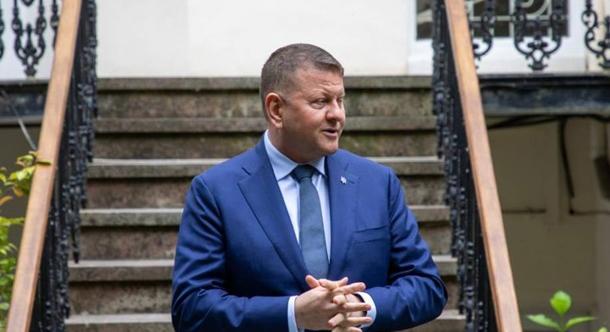 Zaluzsnij: Ukrajnának nem szabad reménykednie az 1991-es határok visszaállításában