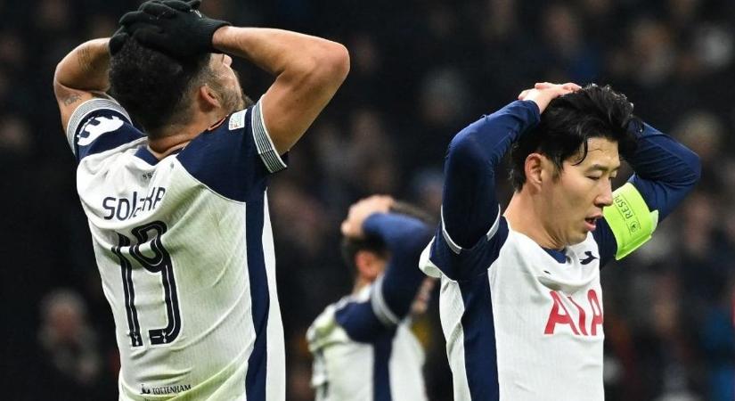Az UEFA bocsánatot kért a kevés érem miatt