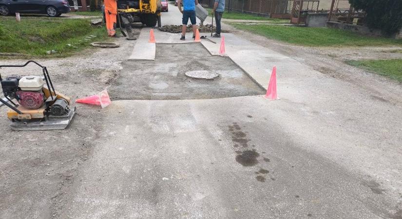 Útfelújítás kezdődött, óvatosságra intik a közlekedőket!