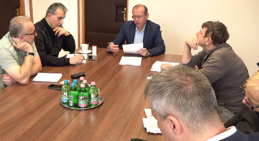 Közgyűlési döntések: Népszerű az új ipari park, óvodai átcsoportosítás, MAORT-telep növényei