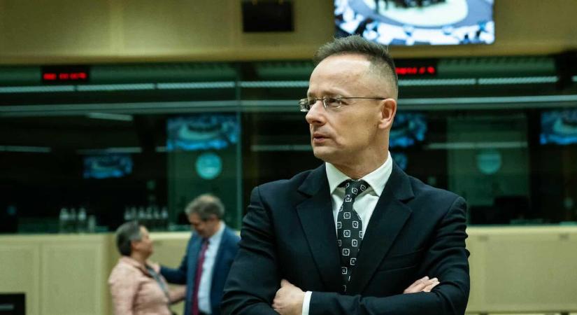 Szijjártó Péter: az új gázvezeték miatt nem kell majd benzináremelésre számítani