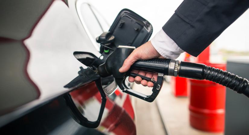 Friss bejelentés jött az üzemanyagárakról: rengeteg autóst érint, ők nem fognak örülni