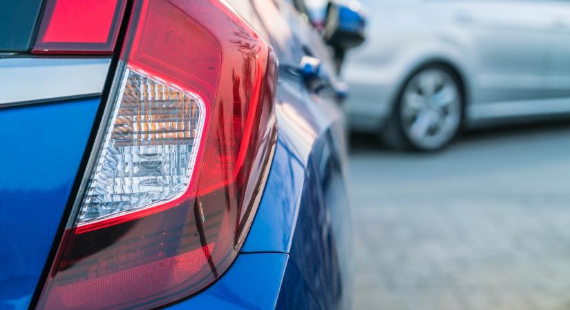 Hétvégén is fizetőssé válhat a parkolás a fővárosban