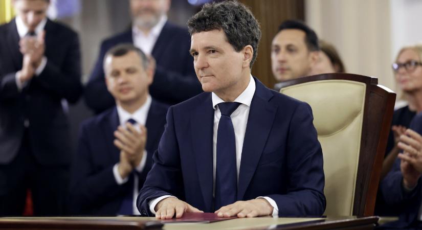 Nicusor Dan lemondással kezdett