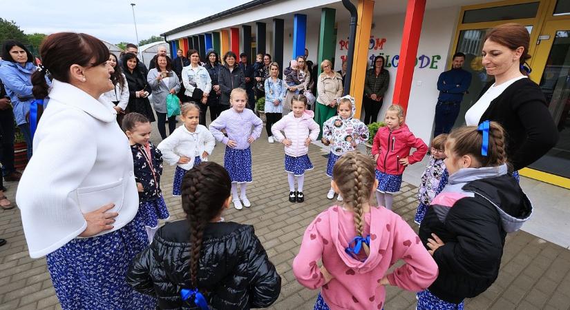 Pöttöm csoda a községben: így néz ki Bács-Kiskun egyik legmodernebb minibölcsődéje – galériával