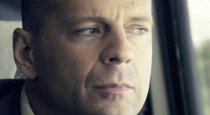 Így búcsúzik a családja Bruce Willis-től