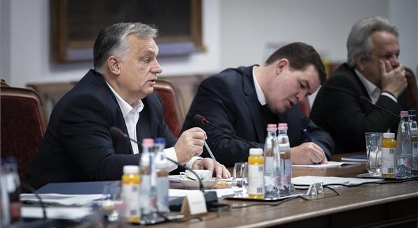 Erős kormány kell a gazdasági eredmények megvédéséhez