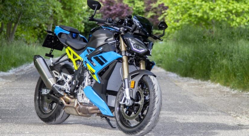 Teszt: BMW S 1000 R (2025) - Nézzük, mi változott!