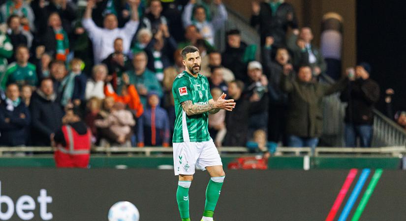 Rutinos középhátvédet igazolt a Freiburg – HIVATALOS