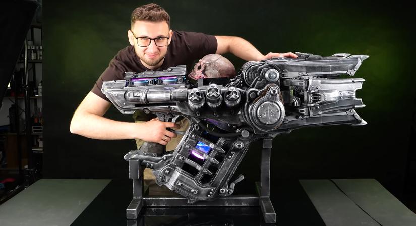 Nem, ez nem egy fegyver a Doom: The Dark Ages-ből, ez egy gamer PC!