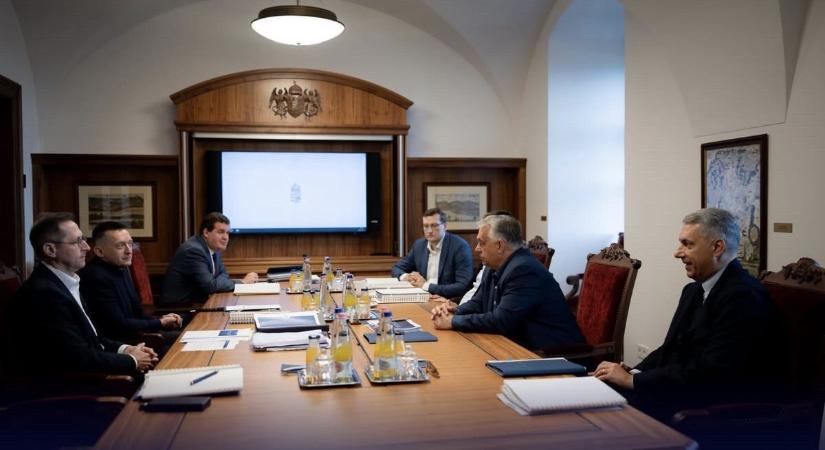 Orbán Viktor: „a 7 ezres villanyszámla 14 ezer forintra nőhet”, ha…