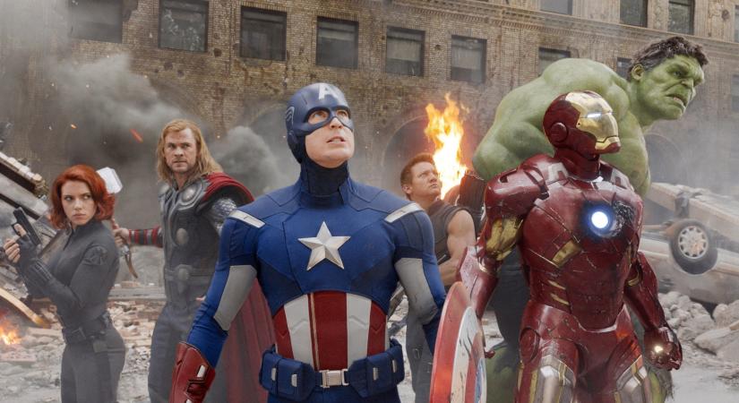 Így néztek ki a Marvel-filmek sztárjai a karrierjük kezdetén: sokuk mellett elmennél az utcán