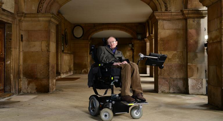 Stephen Hawking már 30 éve megjósolta, mi vár ránk idén