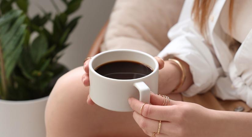 Vastagbélrák: érdekes hatásra bukkantak a kutatók! Így hat a kávéfogyasztás a daganatra