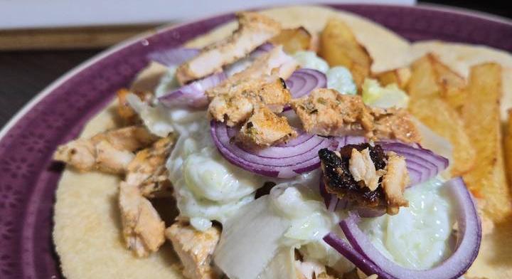 Csirkés döner török recept alapján: nem lehet belőle eleget készíteni