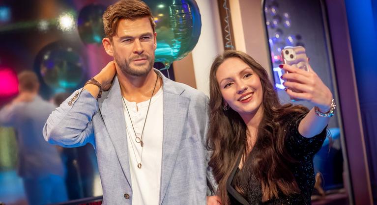 Chris Hemsworth is beugrott egy budapesti születésnapi bulira