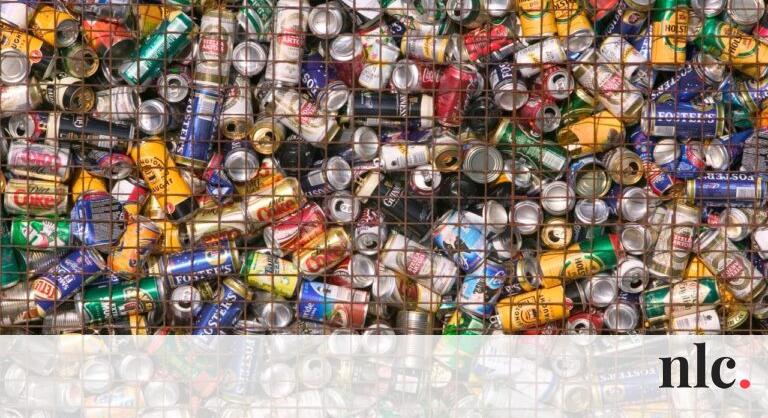 Közel félmillió dobozt hasznosított újra visszaváltó automatáknál, és vásárolt belőle egy házat – így csinálta