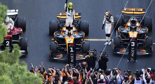„Monaco, baby!” – Verstappen miatt stresszelt Norris a hajrában