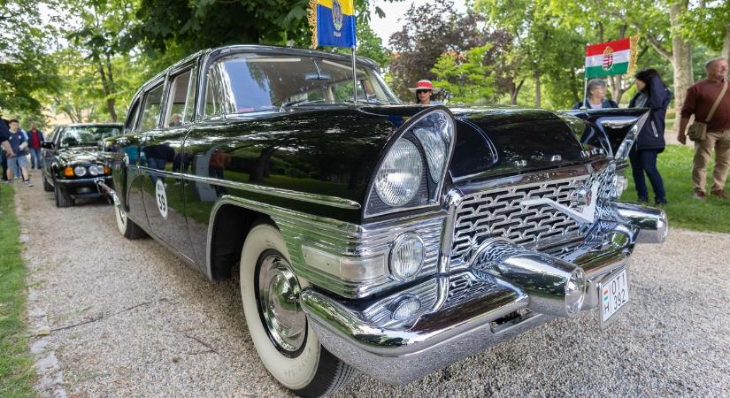 Veterán autók szépségversenye Balatonfüreden (veol.hu)