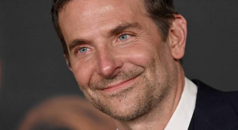 Bradley Cooper lányának anyja istennő bikiniben: a 39 éves Irina Shayk alakja irigylésre méltó
