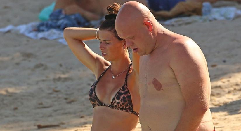Válik a feleségétől a világsztár dartsos, Michael van Gerwen