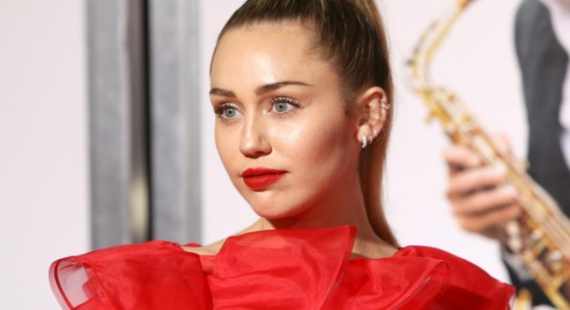 Kórházba került Miley Cyrus