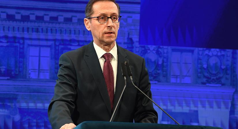 Ismét Varga Mihályékra szegeződik minden tekintet