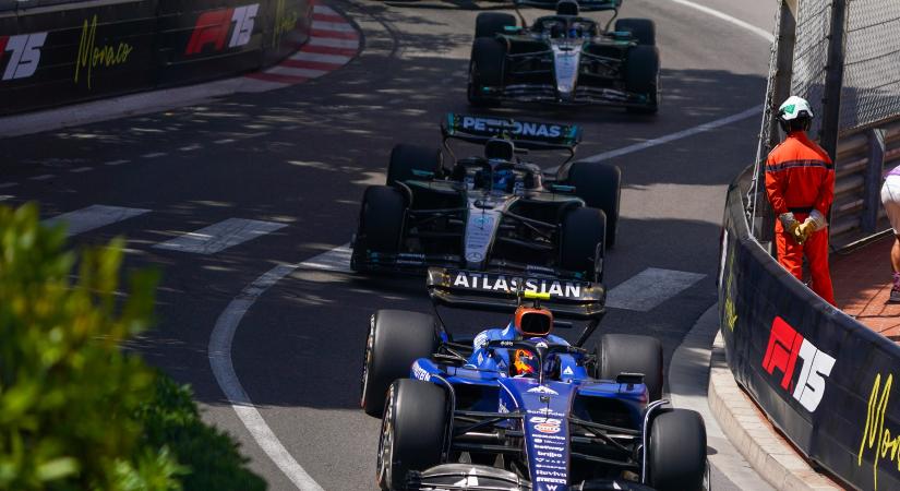 F1: Elnézést kértek a Mercedestől a monacói feltartásért