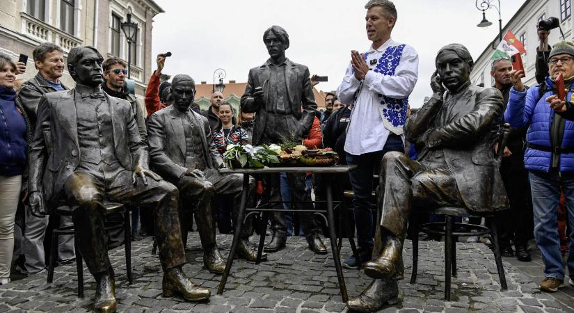 A Magyar Péter nagyváradi rendezvényét megzavaró tüntetők egyike elismerte, hogy Tiborcz István cégénél dolgozik és kivezényelték