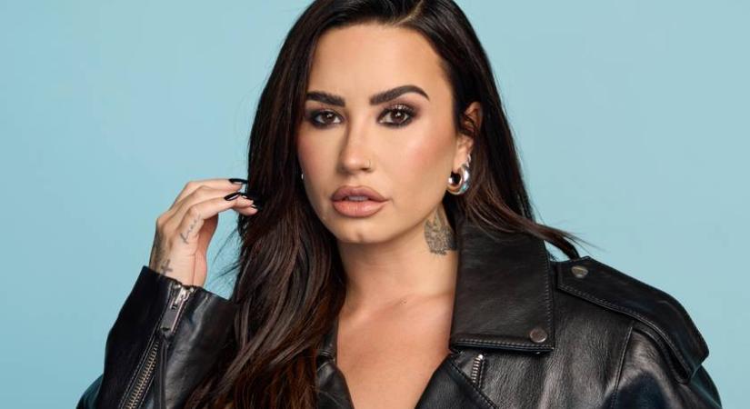 Álomszép menyasszony volt a gyönyörű énekesnő: férjhez ment Demi Lovato 3 év járás után
