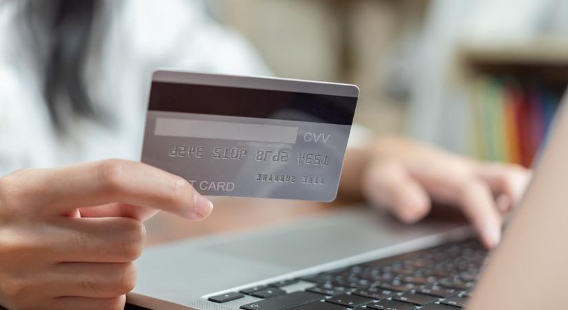 Holnap éjjel leáll az online kártyás fizetés az OTP Bank elfogadói hálózatában - ez az oka