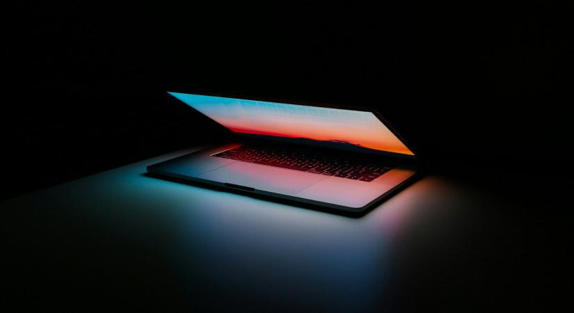 A tökéletes laptopválasztás online szórakozáshoz