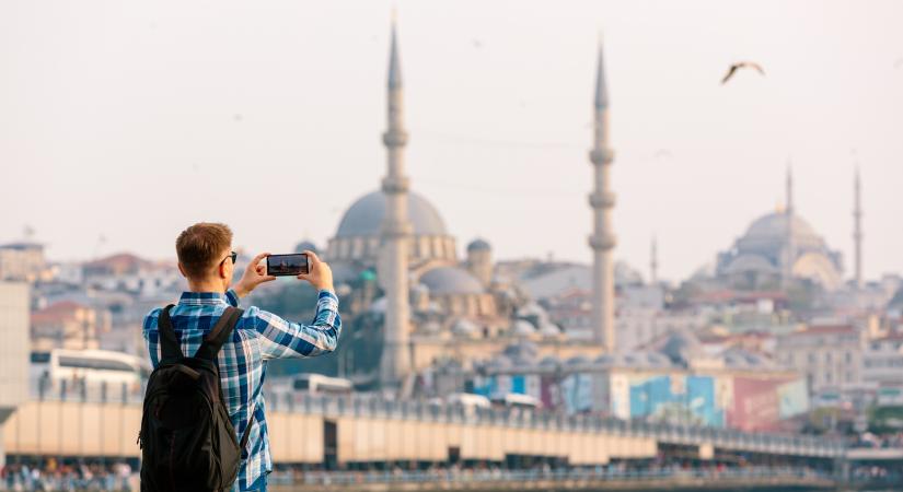 Ezek a turisták a legidegesítőbbek külföldön