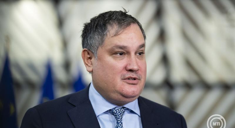 Nagy Márton: a beruházásokat újra kell indítani