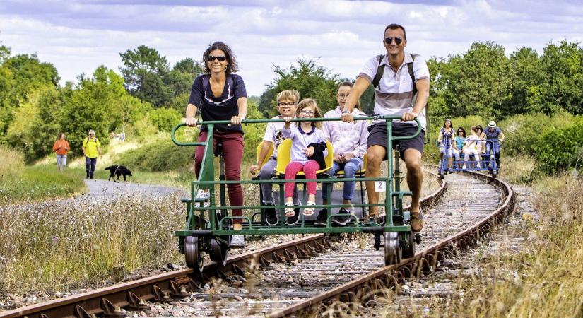 Velorail a Mezőségen – Románia első vasúti bicikliútvonala Maros megyében